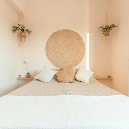Brand New Fresh & Luminous Apartament